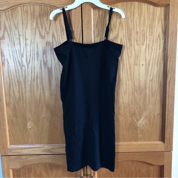 3/$30 - black stretchy sleepwear - Picture 4 of 5